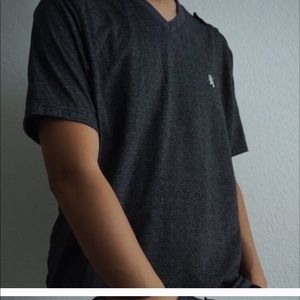 LION CREST MENS T-SHIRT